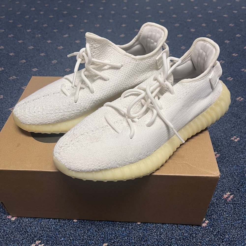 Adidas Yeezy Boost 350 V2 Cream White CP9366 Mens Size 10 Low Top Sneakers Knit